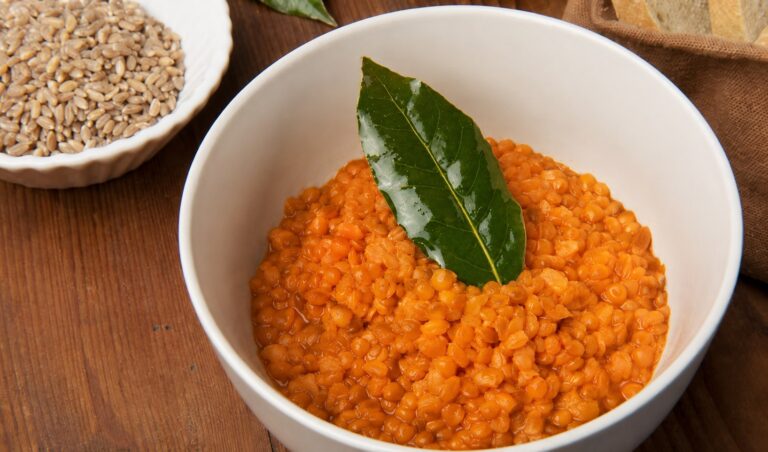 Zuppa di Timilia Perlato e Lenticchie Rosse al Miso e Kombu